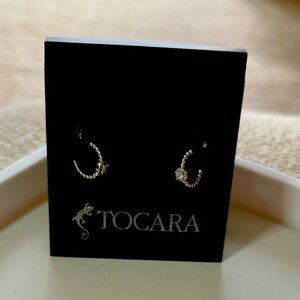 Tocara Evelyn Silver Crescent Hoop Earrings - New